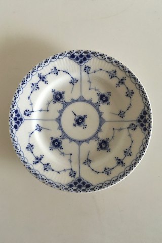 Royal Copenhagen Blue Fluted Half Lace Plate No 575