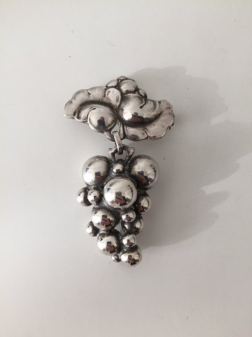 Georg Jensen Sterling Sølv Grape Broche No 217B