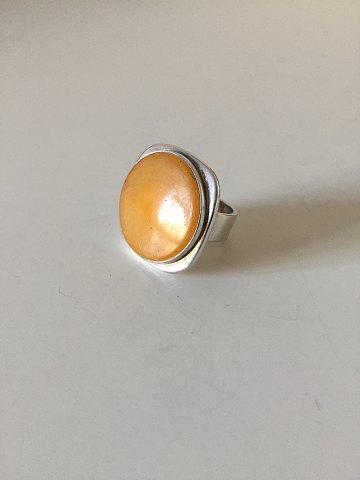 Bent Knudsen Sterling Sølv Ring med Rav No 35