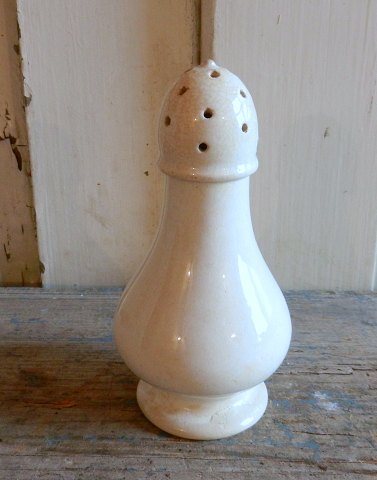 1800tals fajance strøer