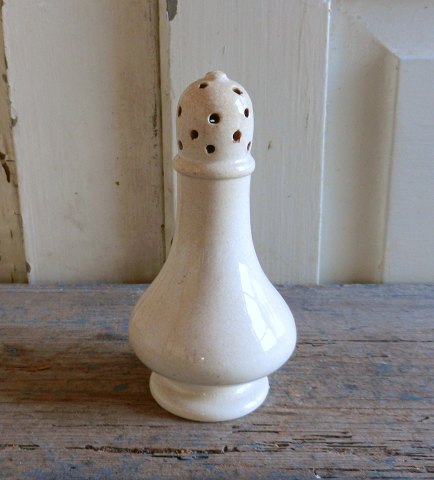 1800tals fajance strøer