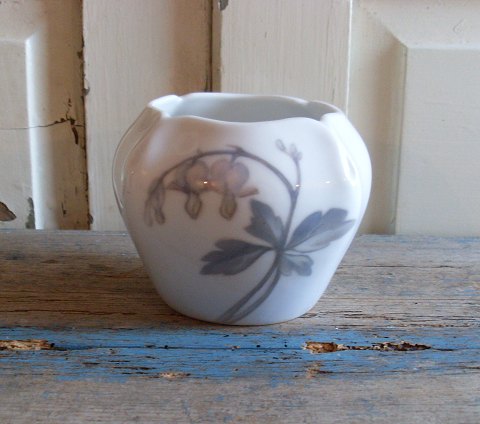 Royal Copenhagen Art nouveau urtepotte no. 344/423
