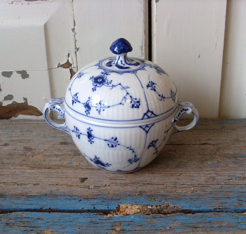 Royal Copenhagen Musselmalet riflet sukkerskål no. 245