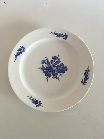 Royal Copenhagen Blue Flower Braided Round Serving Tray