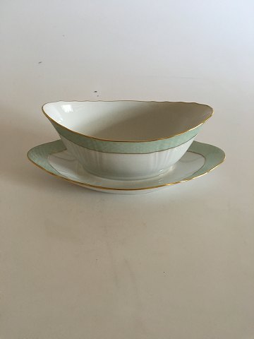 Royal Copenhagen Grøn Svejfet Oval Sauceskål No 1651