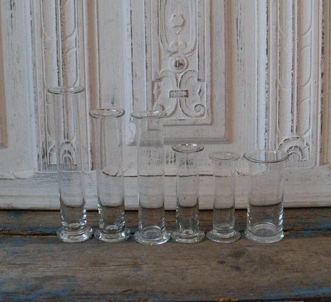 Gamle mundblæste apoteker glas