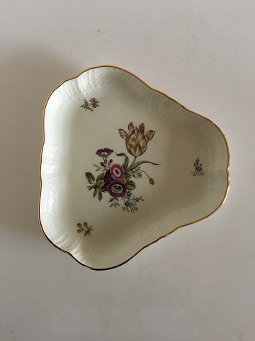 Royal Copenhagen Frijsenborg Triangle Cake Dish No 1526