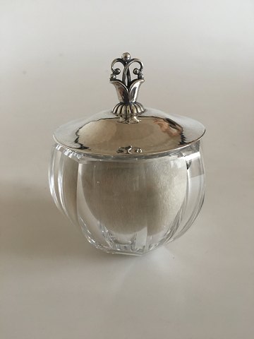 Georg Jensen Pudder Dunbold i Krystal Glas med Sterling Sølv Låg No 172