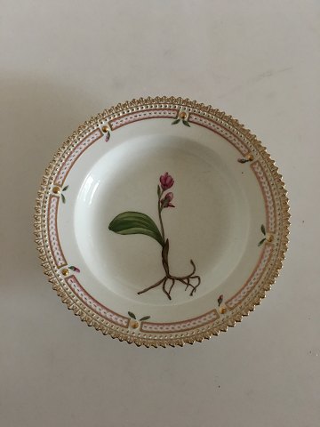 Royal Copenhagen Flora Danica Small Deep Plate No. 3590