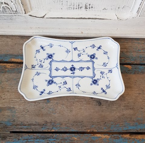 Royal Copenhagen Blue Fluted Plain tray no. 269