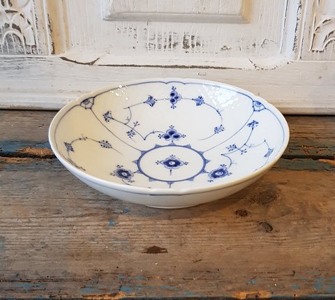 B&G Blue Traditional bowl