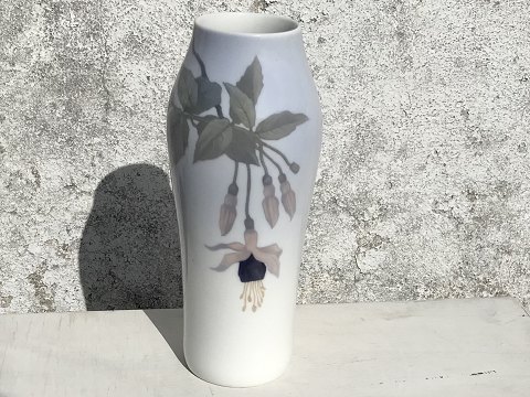 Royal Copenhagen
Vase
# 329/232
*700kr