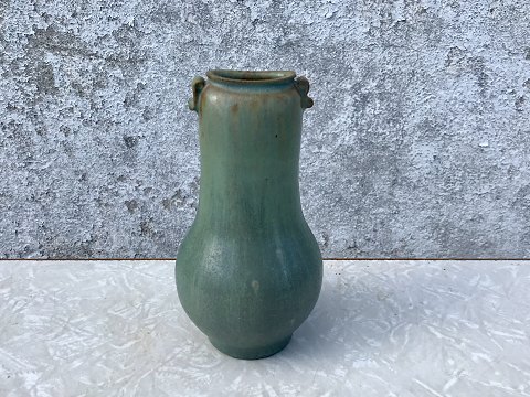 Arne Bang
Art Pottery Vase
* 3600kr