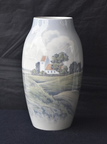 Bing & Grøndahl
Vase med kirke 8792-243
