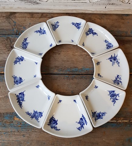 Royal Copenhagen Blue Flower cabaret dish no. 9541