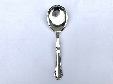 City
Silver Plate
Serving spoon
*125kr