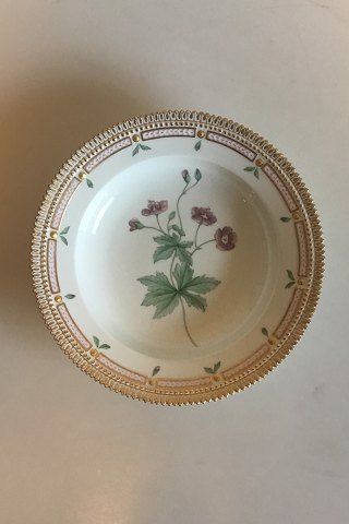 Royal Copenhagen Flora Danica Deep Plate No 20/3546