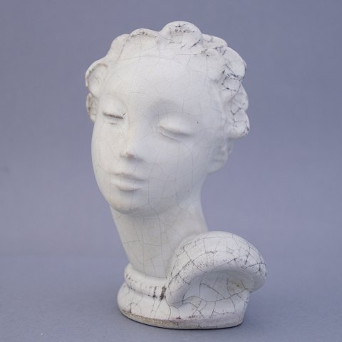 Michael Andersen; A figurine, a womans head, ceramic