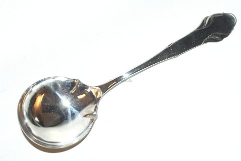 Serving / Potato  spoon 
Hamlet Silver