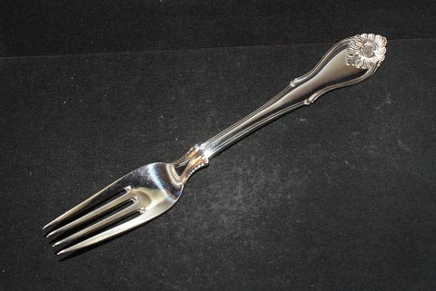 Middags gaffel Rokoko, Dansk Sølvbestik 
W&S Sørensen, Horsens sølv
Længde 20 cm.