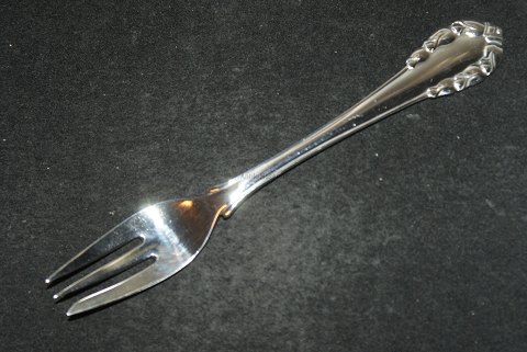 Cake fork # 43  Lily of the Valley # 1
Georg Jensen