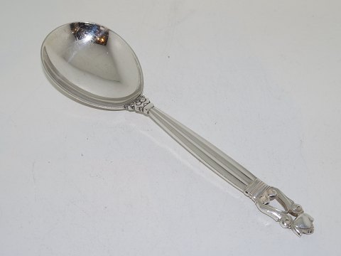 Georg Jensen Acorn
Large serving spoon 20.1 cm.