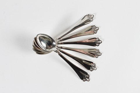 H. C. Andersen Cutlery
Dessert spoons
L 18 cm