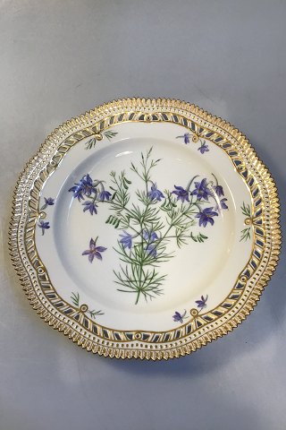 Royal Copenhagen Flora Danica Dinner Plate No 3553 Pierced border