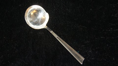Potato spoon #Anette # Sølvplet
Produced by Dansk Krone Sølv