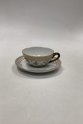 Royal Copenhagen Flora Danica Tea cup/saucer No 081+082 or 3630