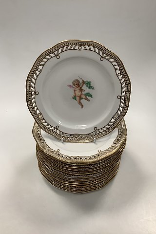 Set of 12 Flora Danica Plates No 3584 with Putties / Engles from 1850-1870