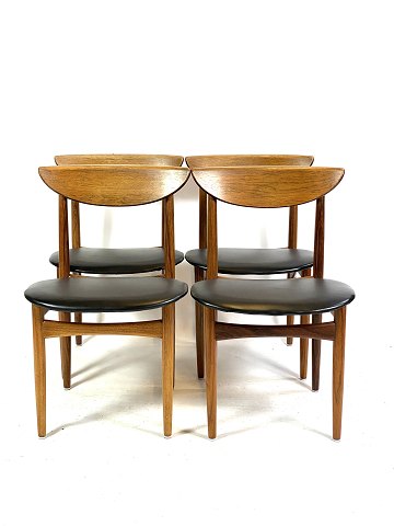Fire spisestuestole I palisander og polstret med sort læder af Dansk design fra 
1960erne. 
5000m2 udstilling.
Flot stand
