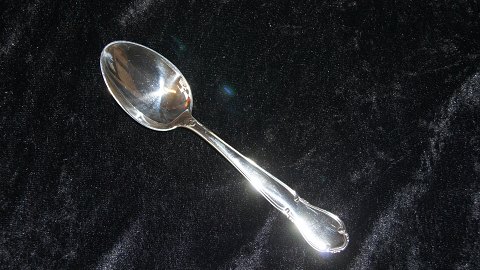 Dessert spoon / Breakfast spoon, #Minerva Sølvplet cutlery
Length 17.5 cm.