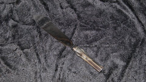 Lagkagekniv #Agave/Elsinore Georg Jensen Sølv
Georg Jensen Sølv
Længde 25,5 cm