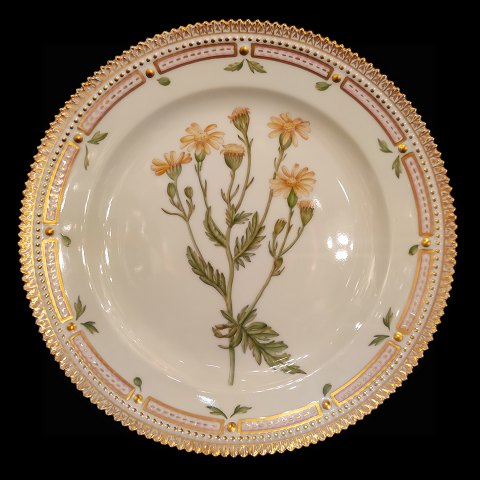 Royal Copenhagen, Flora Danica; Lunch plate #3550