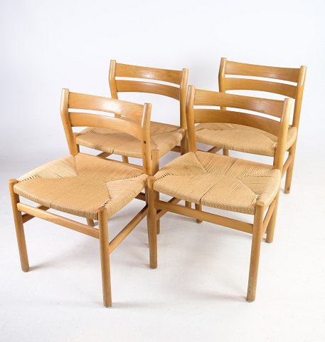 Set of four dining room chairs, oak, model BM1, Børge Mogensen, 1960
Great condition
