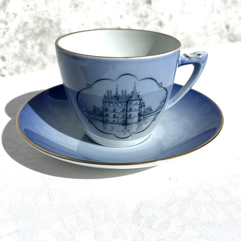 Bing&Grøndahl
Castle porcelain
Egeskov Castle
Coffee cup
#305
*75 DKK