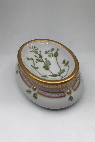 Royal Copenhagen Flora Danica Salt Cellar / Paper weight No 20/3625
