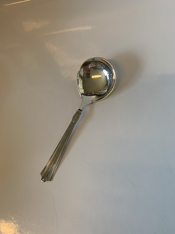 Marienborg Serving Spoon in Silver
Length 17.2 cm