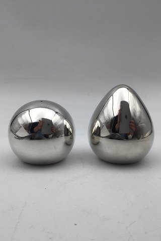 A. Michelsen Arne Jacobsen Sterling Silver Salt / Pepper Set
