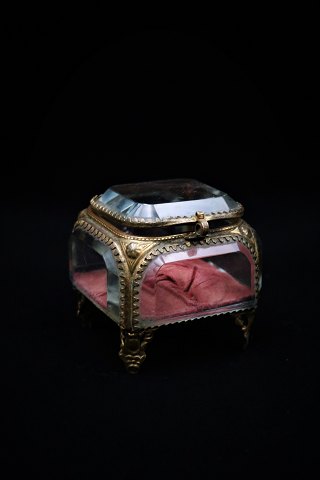 Old French jewelery box in bronze and faceted glass, silk cushion at the 
bottom...
