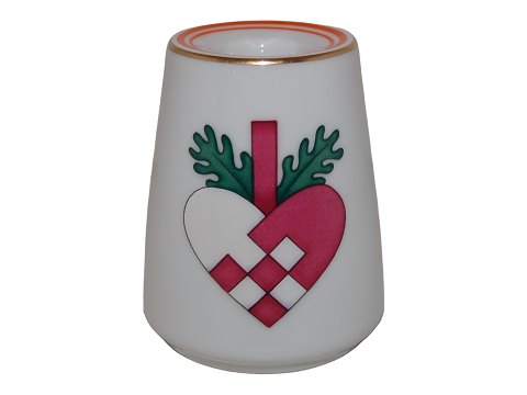 Bing & Grøndahl
Julelysestage med flettet julehjerte