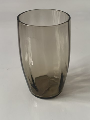 Vandglas Viol Røgtopas Holmegaard
Højde 8,5 cm