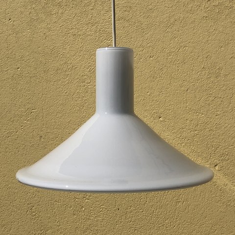 Holmegaard
P&T lamp
Opal white
*DKK 800