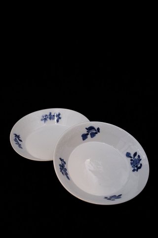 Royal Copenhagen Blue Flower Braided saucer, fine for wine bottles. 
RC#10/8043...