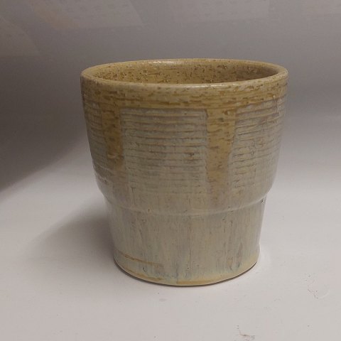 Yellow Palshus Charmotte ceramic vase
