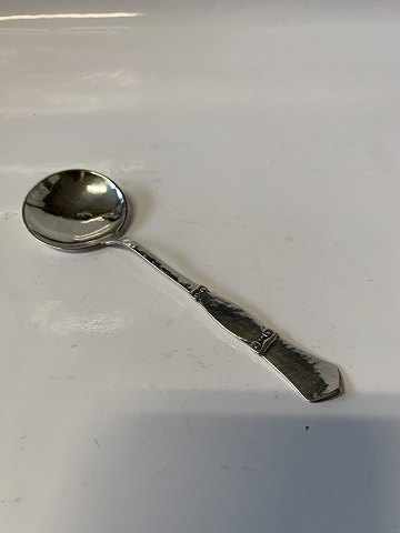 Sugar spoon / Jam spoon No. 200 Silver
Toxværd, formerly Eiler & Marløe Silver
Length approx. 13.2 cm