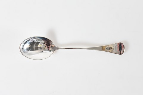 Patricia Silver cutlery
Child´s spoon
L 14.5 cm