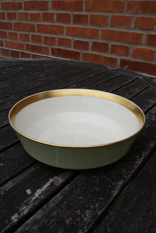 Dagmar with gold rim, ...