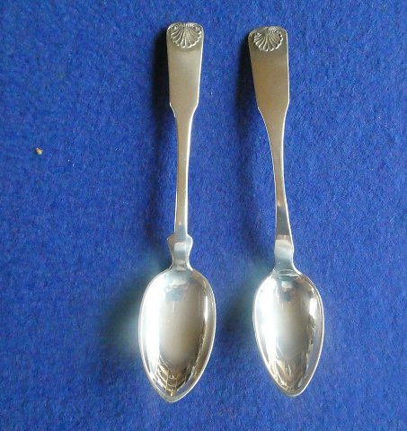 Musling Silberbesteck, Paar Teelöffel. 1 Löffel in 3-türme dänisch Silber von 1913, und 1 Löffel in englischem „Silber“??